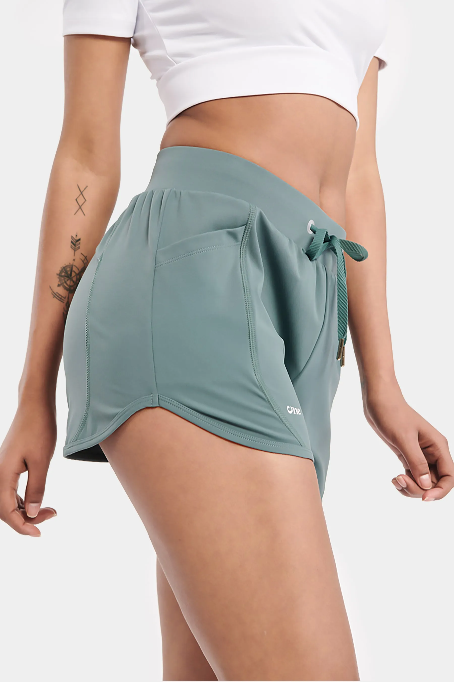 Rendezvous Shorts