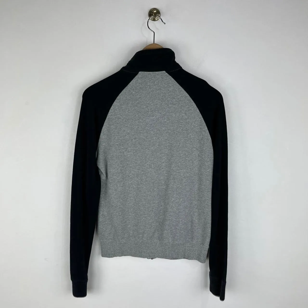 Vintage Nike Sweatshirt (Small Women’s)